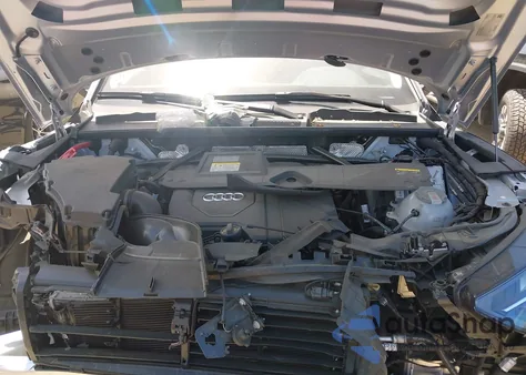 2024 Audi Q5 Premium 45 Tfsi S Line Quattro z USA, uszkodzony, nr VIN WA1GAAFY3R2135323